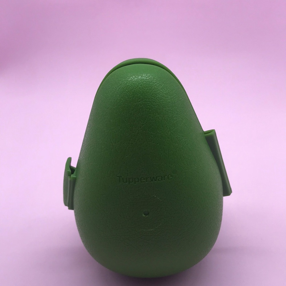 Tupperware Avocado Keeper - Picture 5 of 16